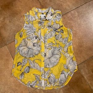 Sheer Sleeveless Top Sz Med